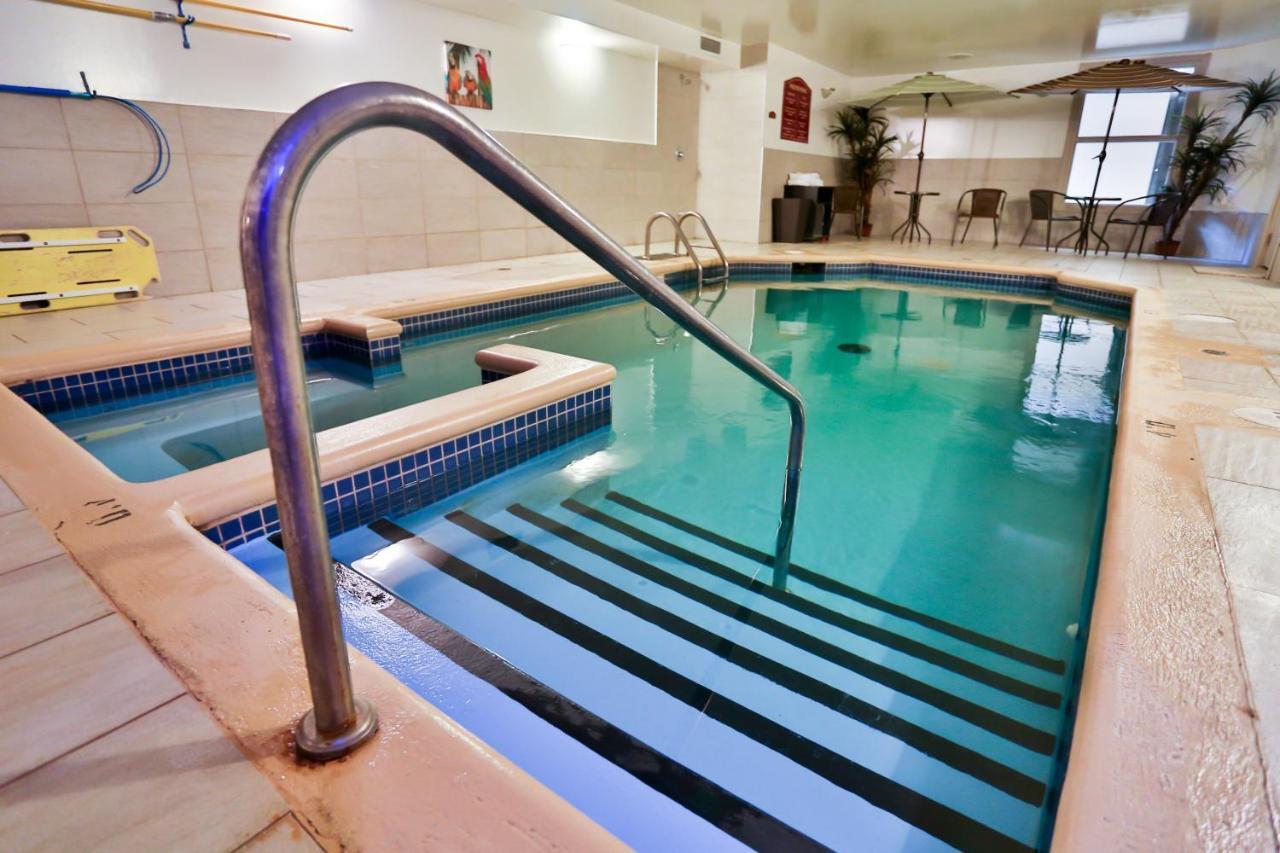 Hotel Le Versailles Saint-Sauveur-des-Monts Facilidades foto